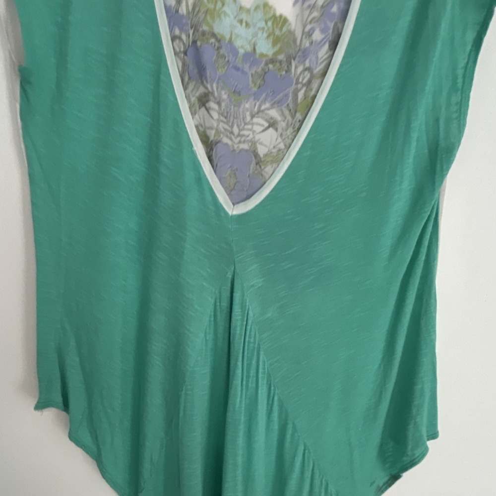 Spoiled Women's Green Floral Sheer Chiffon Layered V-Neck Cap Sleeve Top L - Picture 4 of 6